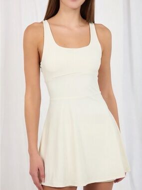 Size S Women's Cream Scoop Neck Skater Dress